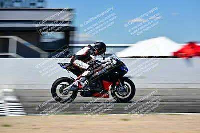 media/Mar-25-2024-Moto Forza (Mon) [[8d4319bd68]]/3-Intermediate Group/Session 4 (Front Straight Speed Pans)/